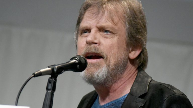 “Yıldız Savaşları” aktörü Mark Hamill ve tarihçi Timothy Snyder Ukrayna için kampanya başlattı