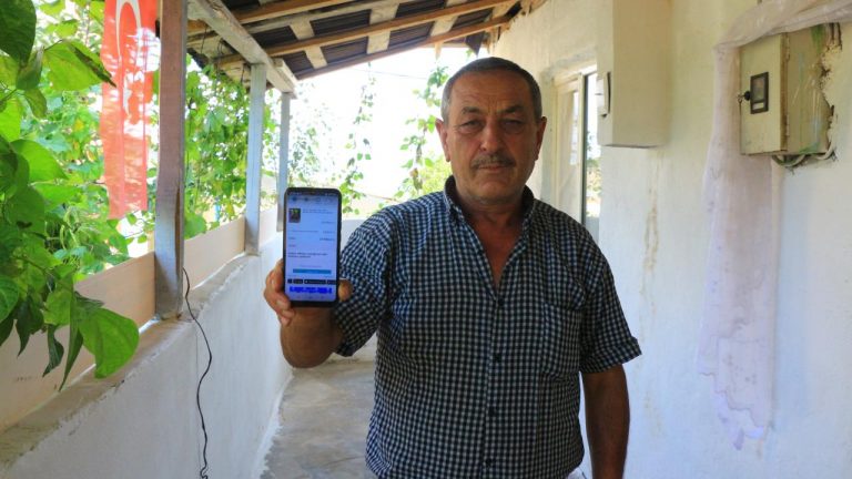 Dörtlü almak istedi ancak fotokopi sitesi tarafından 27 bin lira dolandırıldı.