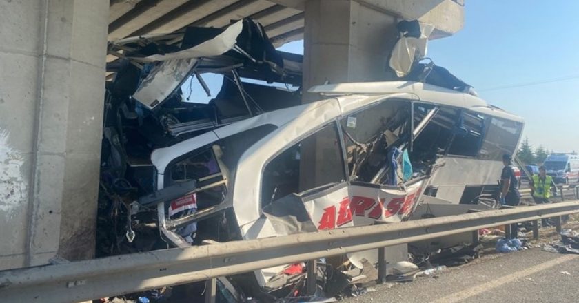 Ankara'daki otobüs kazasında ölenlerin sayısı 11'e çıktı! – Türkiye'den son dakika haberleri