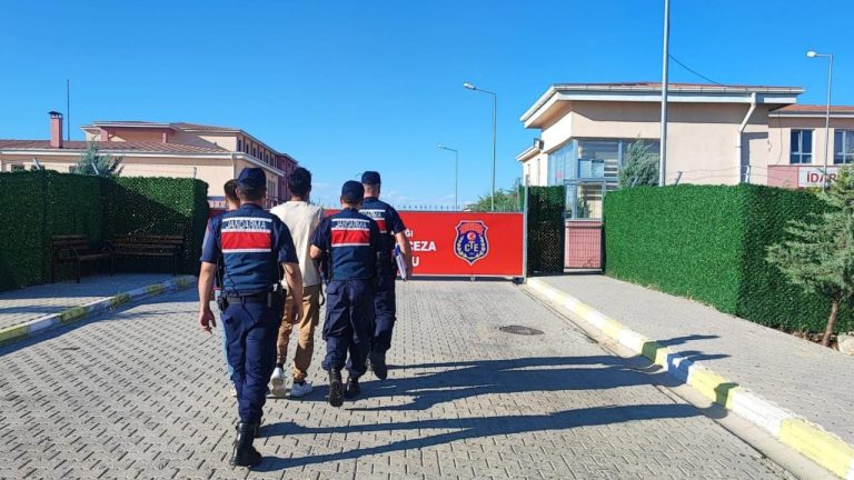 Malatya'da 25 yıl hapis cezasına çarptırılan katil zanlısı yakalandı