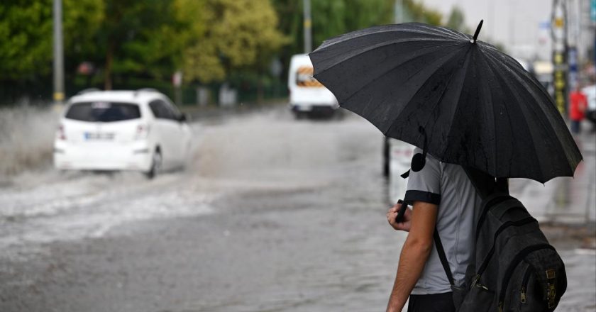 Ankara'da şiddetli yağış etkili oldu – Son Dakika Haberleri