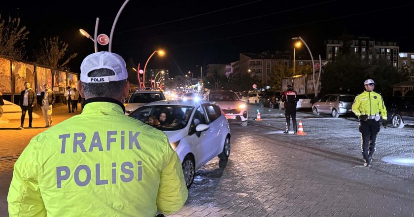 Kırklareli’de 16 kaçak göçmen yakalandı