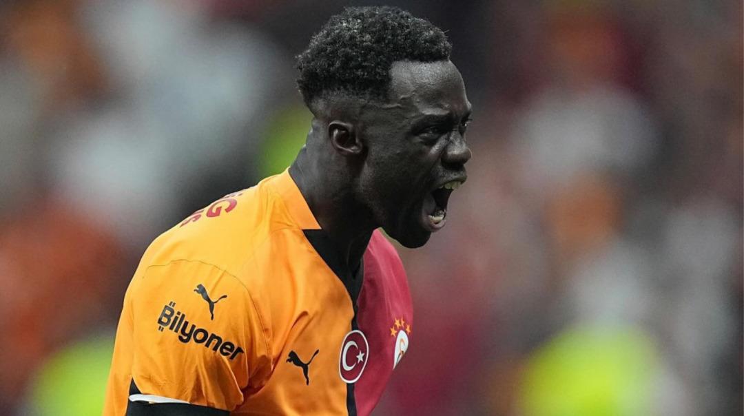 davinson-sanchez-galatasaray-1726489569-148168