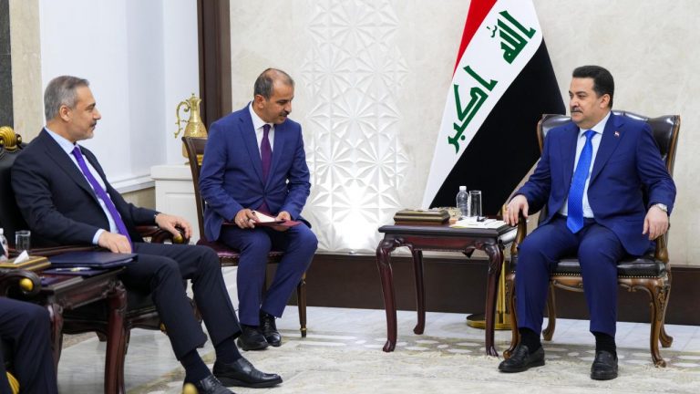 Bakan Fidan, Irak Başbakanı Sudani’yi kabul etti