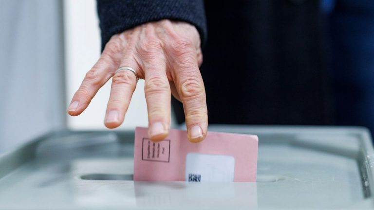 Alman Seçimleri 2025: Bir sonraki Şansölyeyi Bekleyen Beş Temel Konu