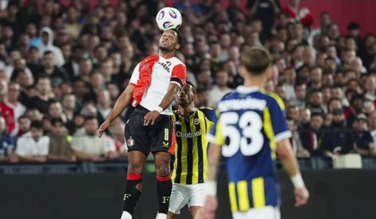 Futbolcuların İmzaladığı En İlginç Reklam Anlaşmaları