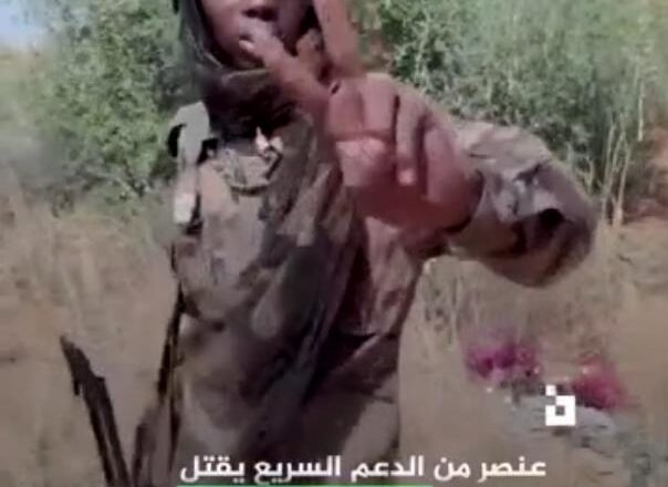 Afrika’nın kuzeyinde yer alan Sudan’da iç savaş toplu infaza döndü