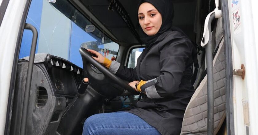 Sivas’ın İlk Kadın TIR Şoförü, Araçla Kaza Geçirdi