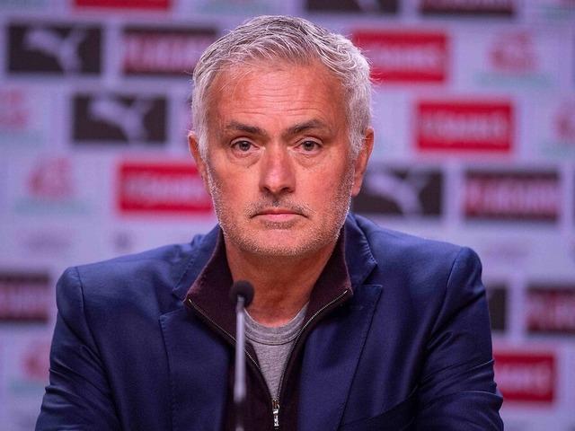 Başkan açıkladı! Jose Mourinho geri dönüyor