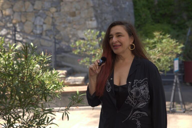 “Anne Yarısı” oyuncuları okuma provasında bir araya geldi! Cihangir Ceyhan ve  Burcu Özberk başrolde